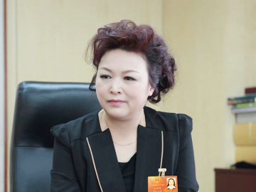 王鳳英：中國(guó)汽車行業(yè)的女性CEO