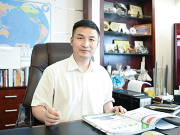 科貝?。簲D出智能化道路上的先行者