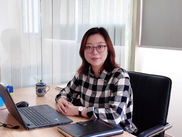 如何在細分領域下一直堅持做到行業(yè)頂端？