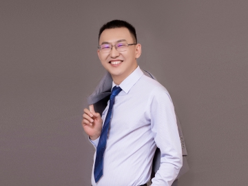 鑫暉達(dá)：強大實力源自堅持不懈的努力